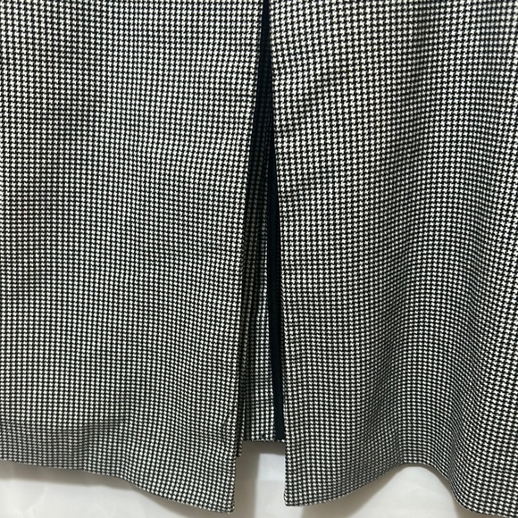 Banana Republic Black and White Blazer Wool Blend Notched Lapels - Picture 7 of 9